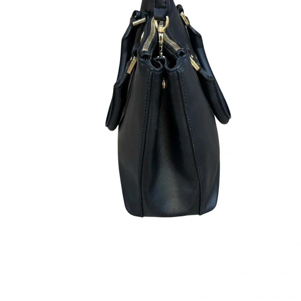 Tory Burch good used